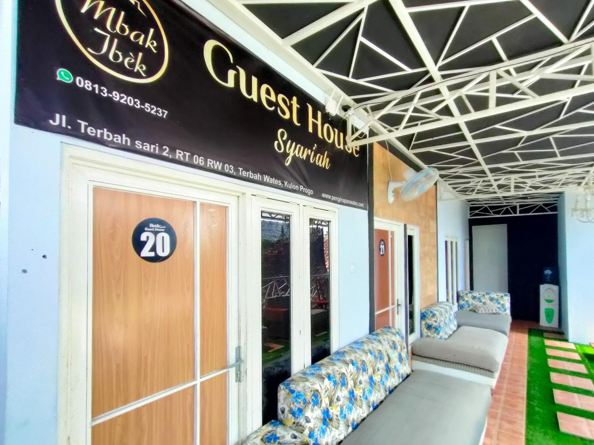 Hotel Reddoorz Syariah Near Stasiun Wates Wates  Esterno foto