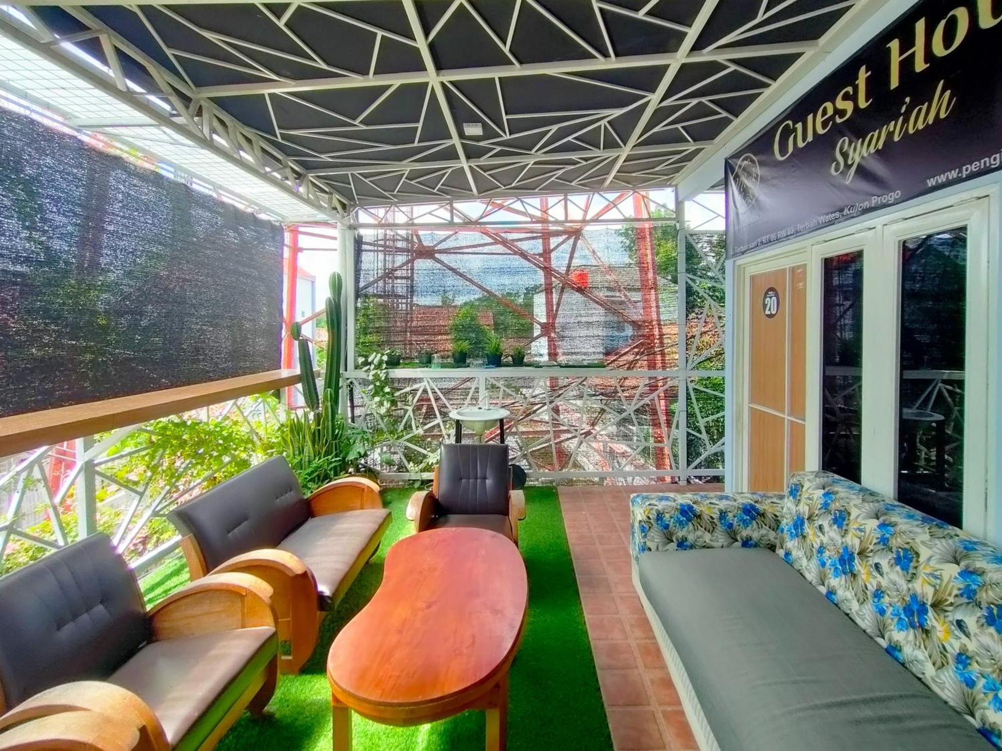 Hotel Reddoorz Syariah Near Stasiun Wates Wates  Esterno foto
